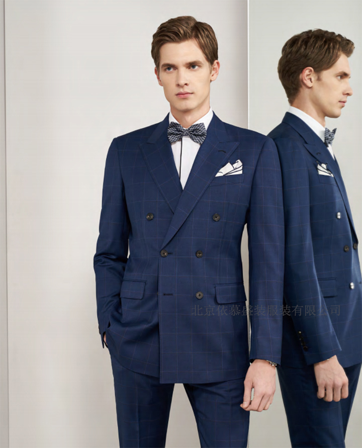 西裝上衣口袋里手帕的由來，你知道嗎